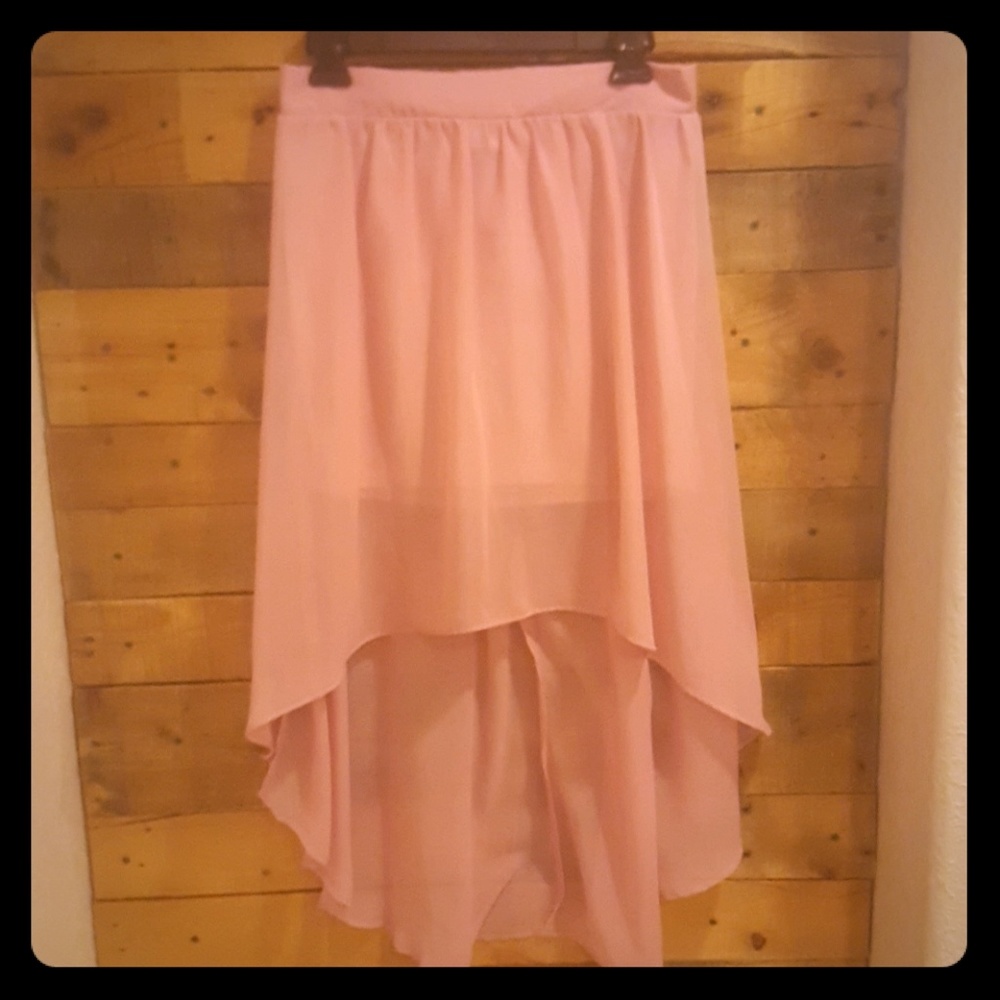 Gorgeous asymmetrical skirt